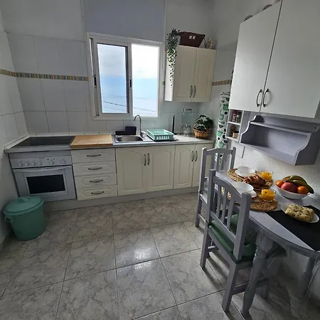 Holiday home Oceanic House